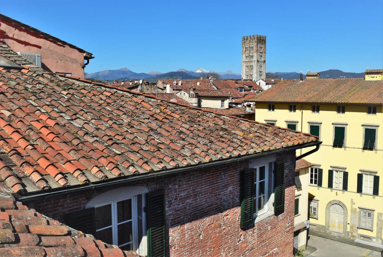 Al Carmine Apartments Towers View With Ac Lucca Eksteriør billede
